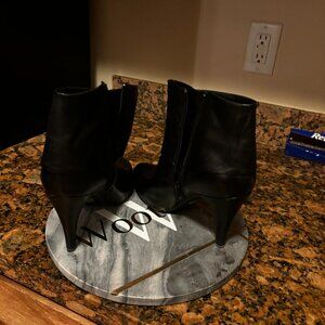 Mee Too  Booties
